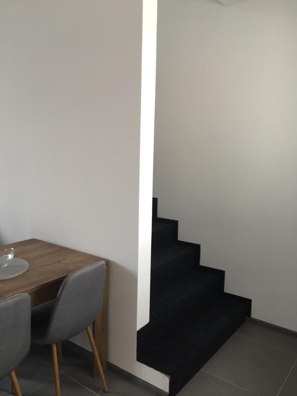 Apartmany Miromar Podivin Ngoại thất bức ảnh