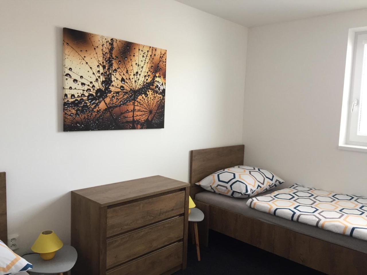 Apartmany Miromar Podivin Ngoại thất bức ảnh
